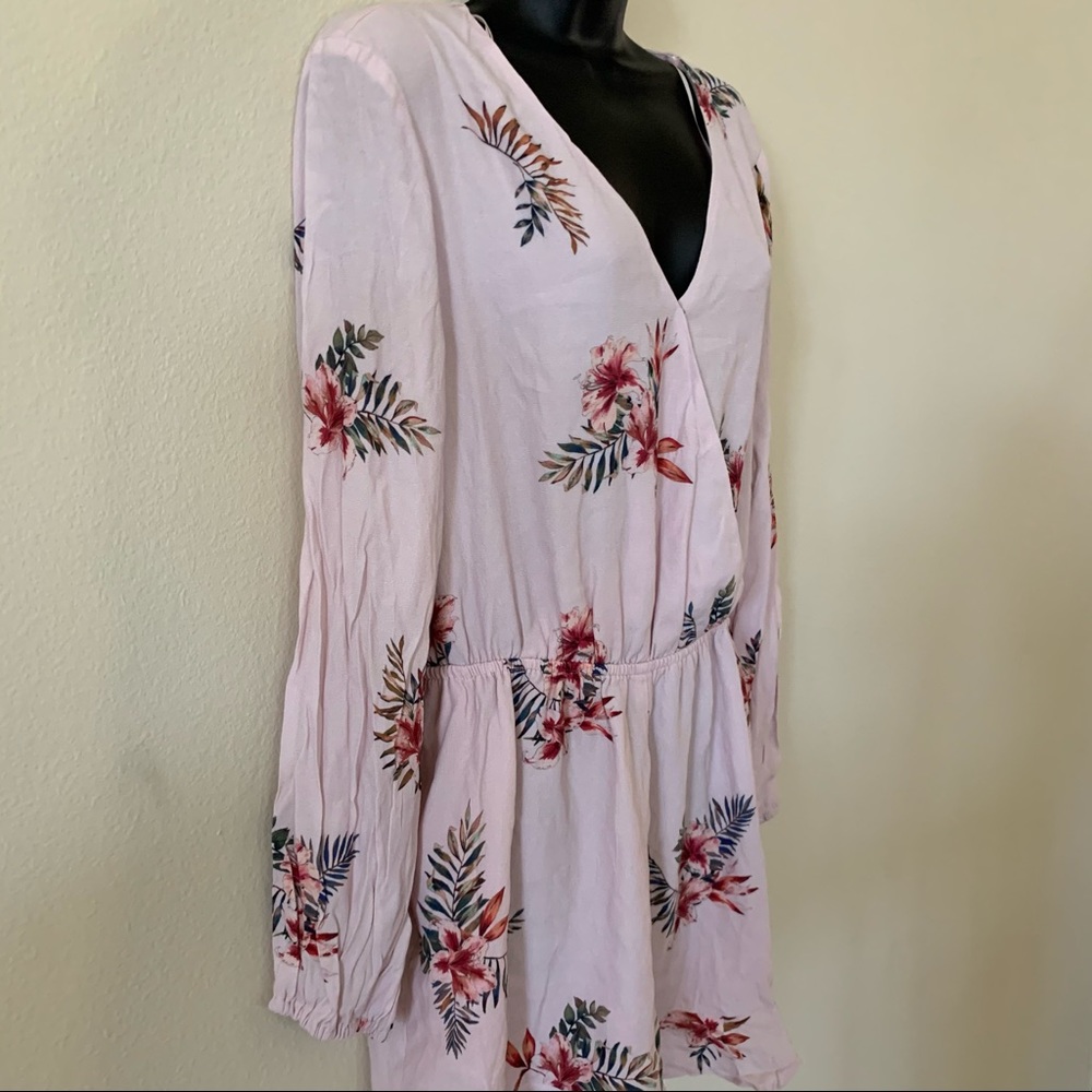 Willow and Clay Pink Floral Long Sleeve V Neck Romper - Picture 2 of 8